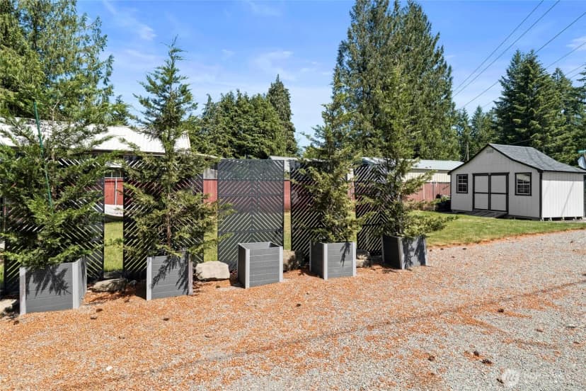 Property photo for 698 6th Avenue W, Tenino photo 31