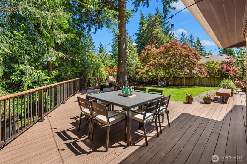Property photo for 3050 126th Avenue Ne, Bellevue photo 30