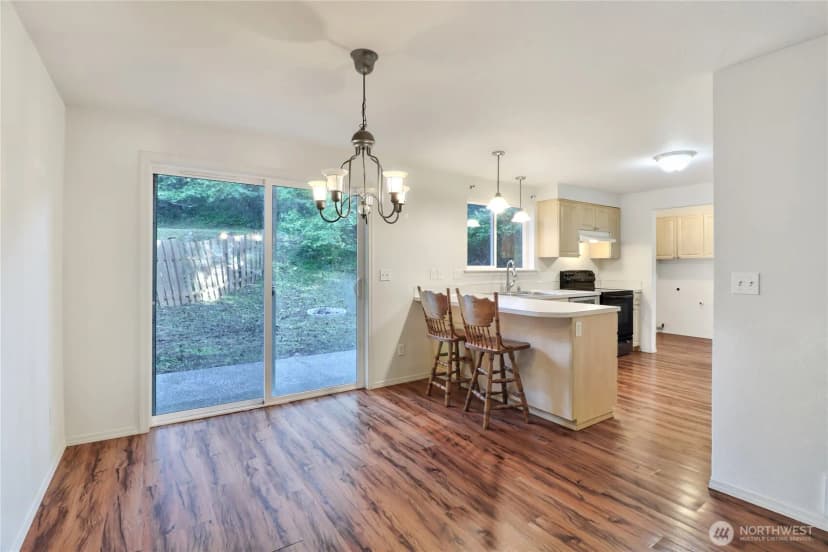Property photo for 22323 Glenview Court Se, Yelm photo 7