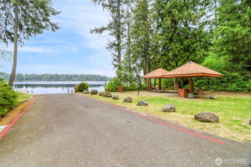 Property photo for 22323 Glenview Court Se, Yelm photo 36