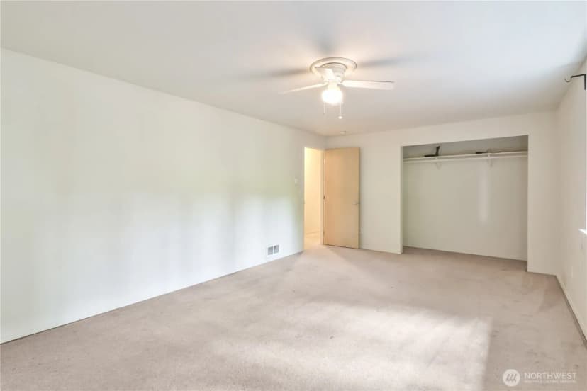 Property photo for 22323 Glenview Court Se, Yelm photo 24
