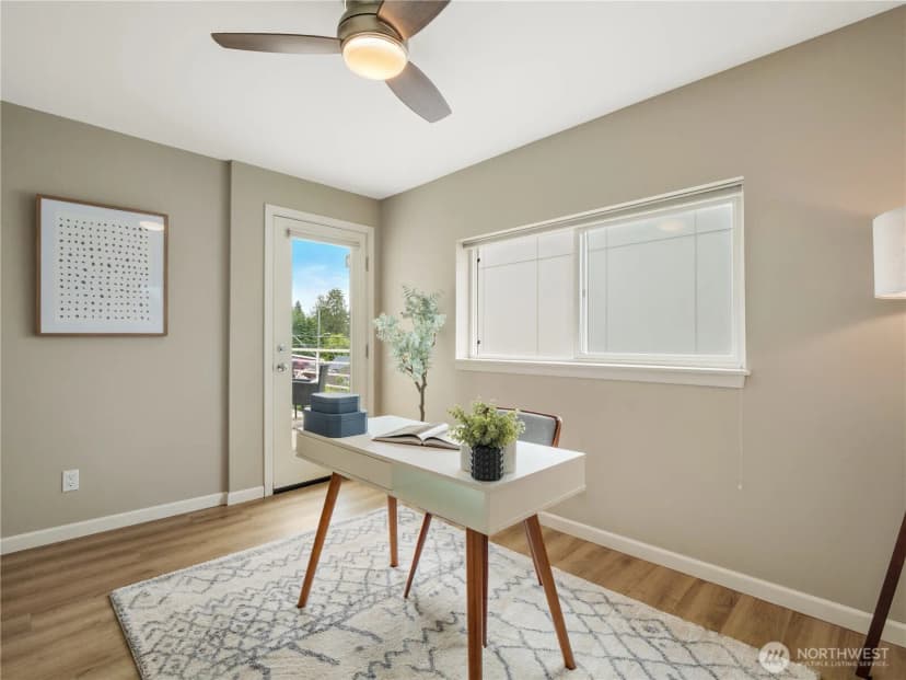 Property photo for 5624 Roosevelt Way Ne #302, Seattle photo 16