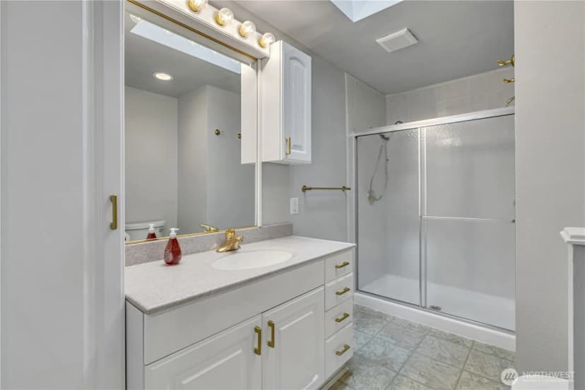Property photo for 26802 148th Avenue Se, Kent photo 22
