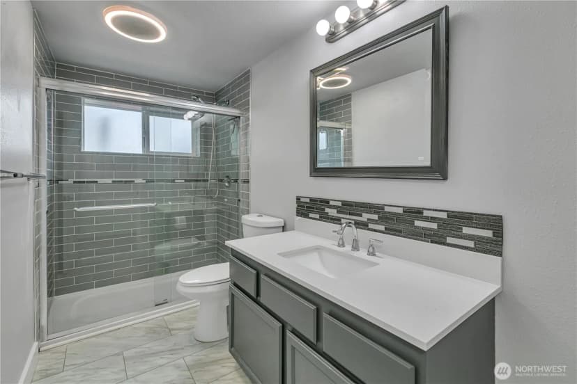 Property photo for 26802 148th Avenue Se, Kent photo 27