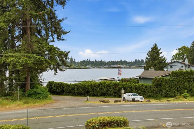 Property photo for 26802 148th Avenue Se, Kent photo 2