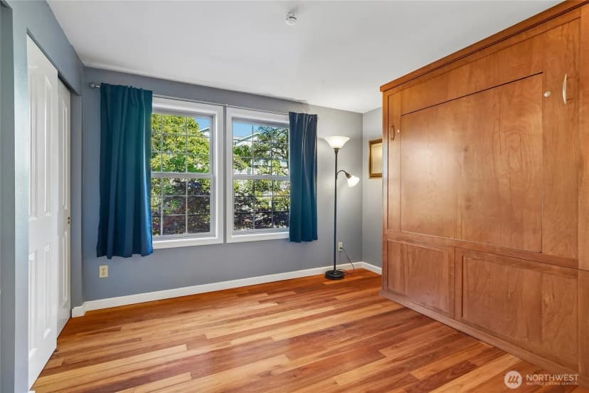 Property photo for 1111 10th Avenue E #20, Seattle photo 18