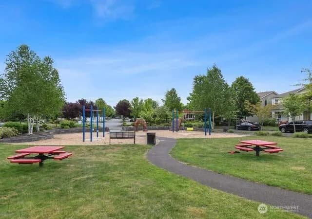Property photo for 4538 Edgewater Boulevard Ne, Lacey photo 37
