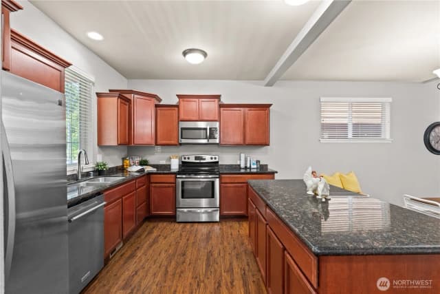 Property photo for 4538 Edgewater Boulevard Ne, Lacey photo 4