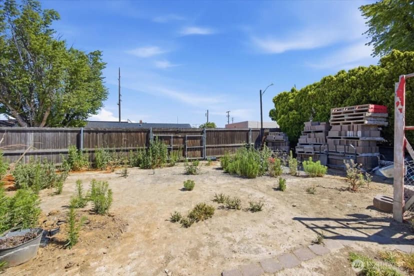 Property photo for 20 N Neel Street, Kennewick photo 29