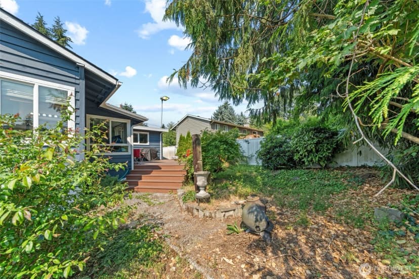 Property photo for 2118 160th Place Sw, Lynnwood photo 33