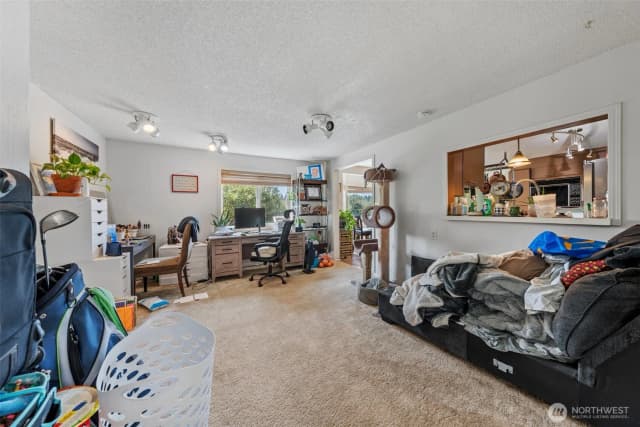 Property photo for 2118 160th Place Sw, Lynnwood photo 4