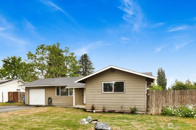 Property photo for 6130 Sunshine Drive, Ferndale photo 3