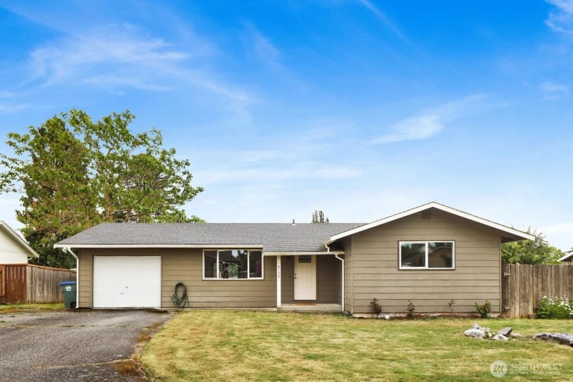 Property photo for 6130 Sunshine Drive, Ferndale