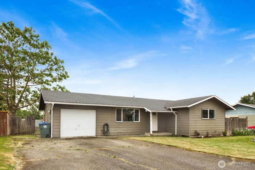 Property photo for 6130 Sunshine Drive, Ferndale photo 2