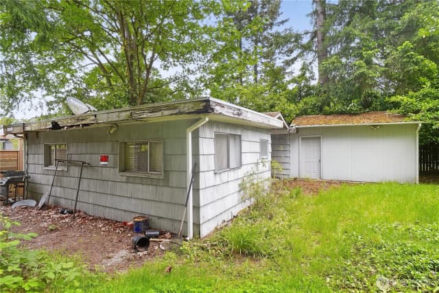 Property photo for 2544 Ne 90th Street, Seattle photo 2