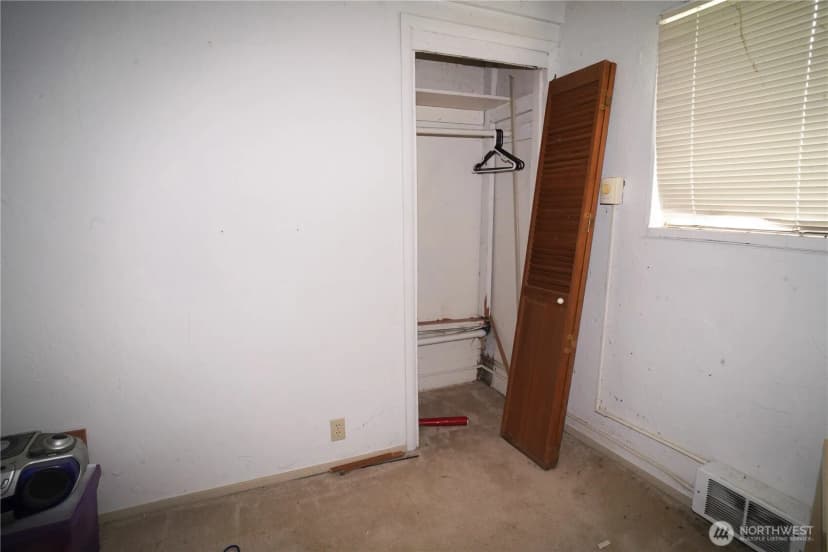 Property photo for 2544 Ne 90th Street, Seattle photo 10