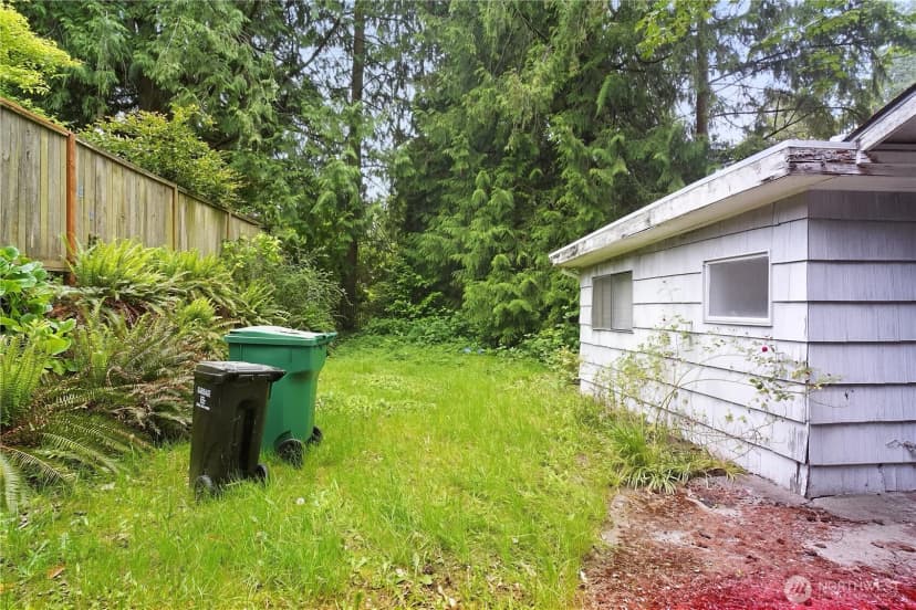 Property photo for 2544 Ne 90th Street, Seattle photo 4