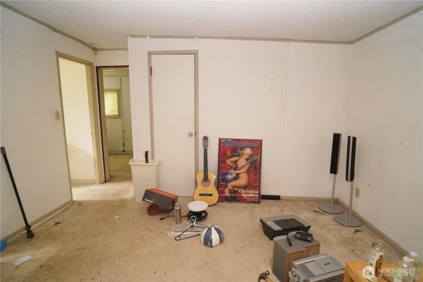 Property photo for 2544 Ne 90th Street, Seattle photo 9