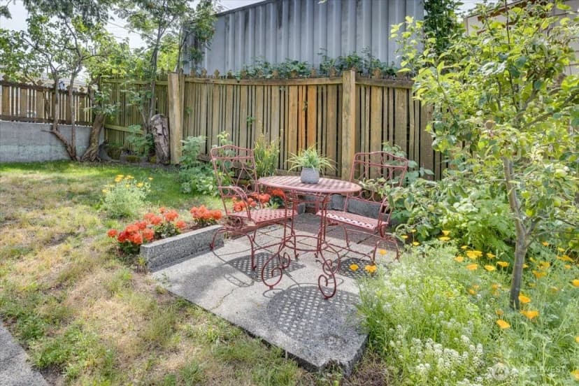 Property photo for 7528 14th Avenue Sw, Seattle photo 30