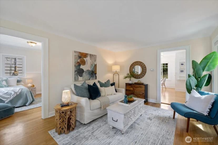 Property photo for 7528 14th Avenue Sw, Seattle photo 4
