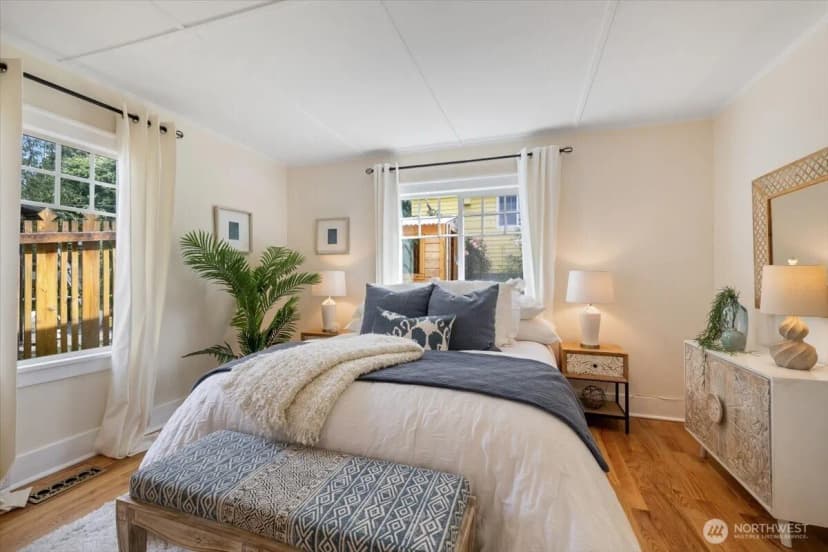 Property photo for 7528 14th Avenue Sw, Seattle photo 11