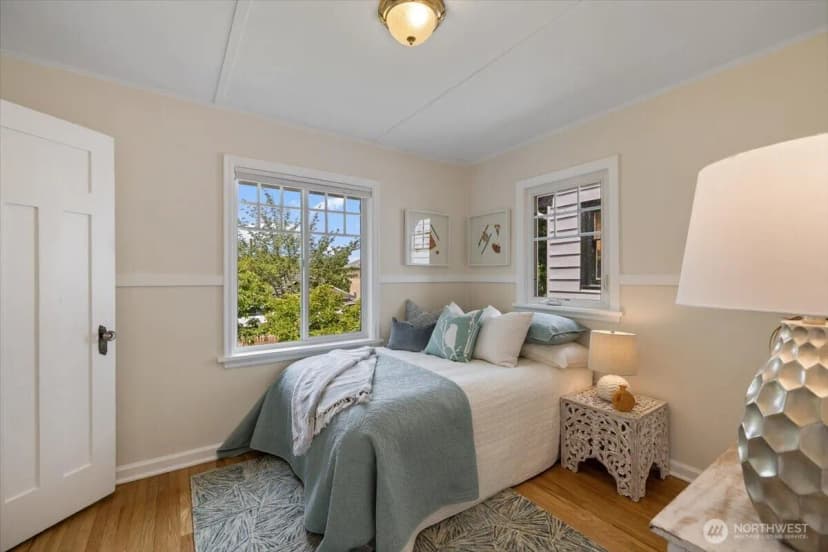 Property photo for 7528 14th Avenue Sw, Seattle photo 16
