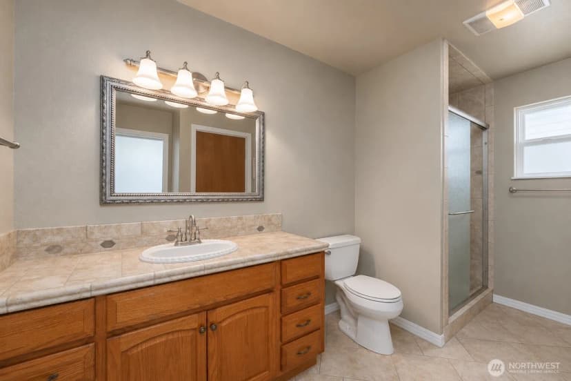Property photo for 13373 Adams Road S, Royal City photo 5