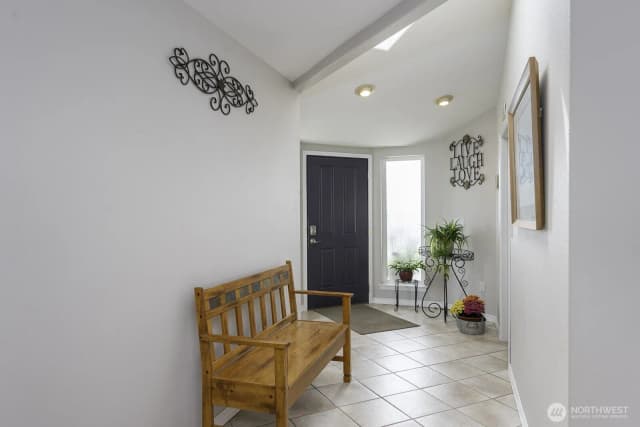 Property photo for 13373 Adams Road S, Royal City photo 4