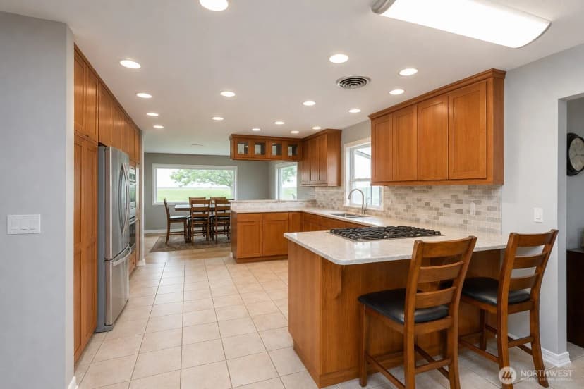 Property photo for 13373 Adams Road S, Royal City photo 7