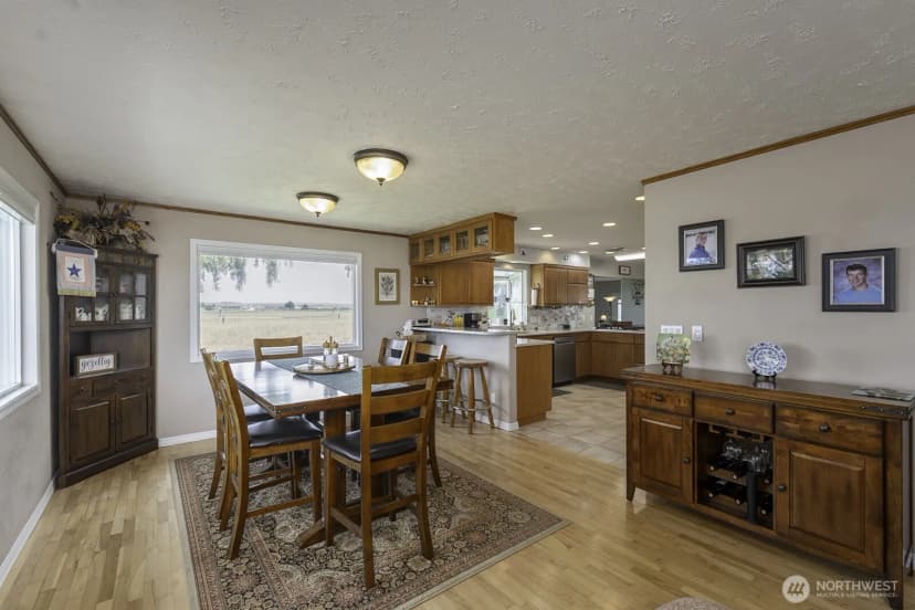 Property photo for 13373 Adams Road S, Royal City photo 13