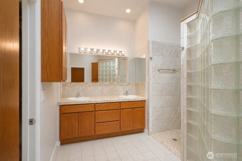 Property photo for 13373 Adams Road S, Royal City photo 18