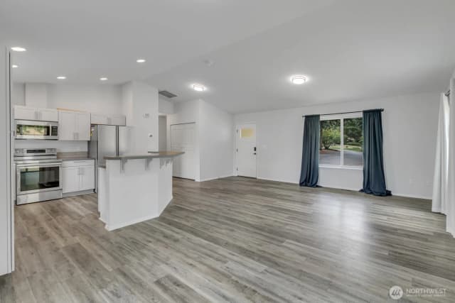 Property photo for 7215 36th Street W, University Place photo 5