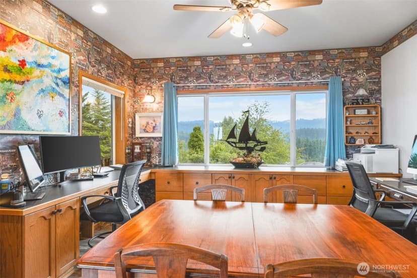 Property photo for 184 Dow Ridge Drive N, Eatonville photo 26
