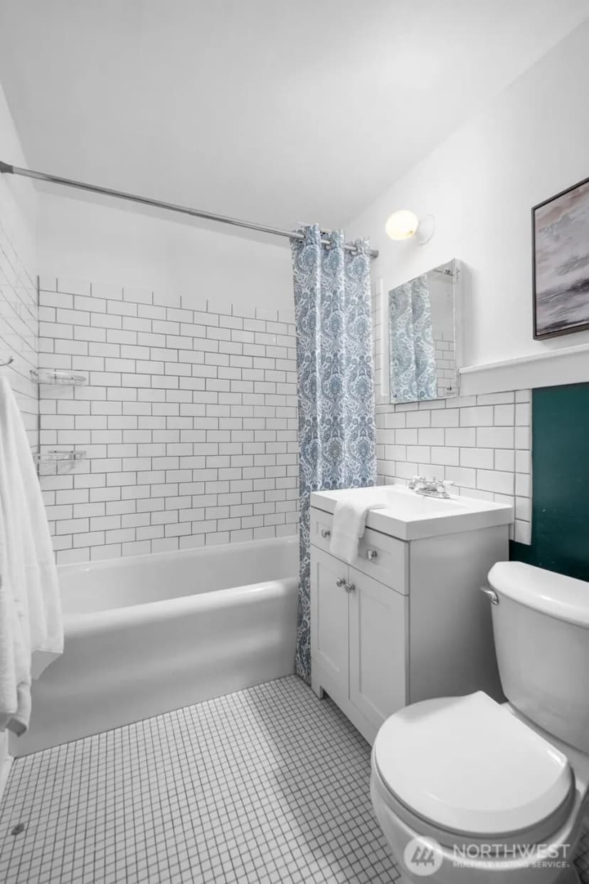 Property photo for 519 W Roy Street #413, Seattle photo 14