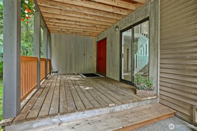 Property photo for 1012 Carlson Road, Snohomish photo 3
