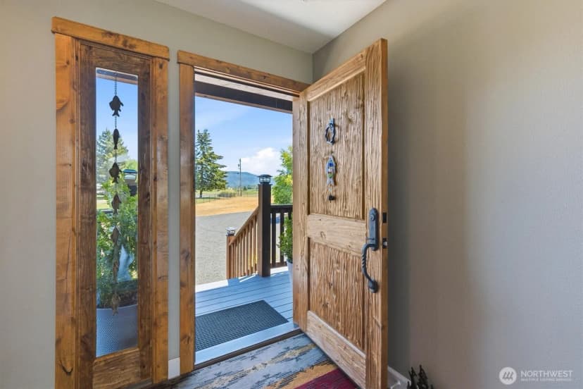 Property photo for 268 S Welcome Slough Road, Cathlamet photo 3