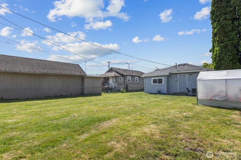 Property photo for 306 26th Avenue, Longview photo 36
