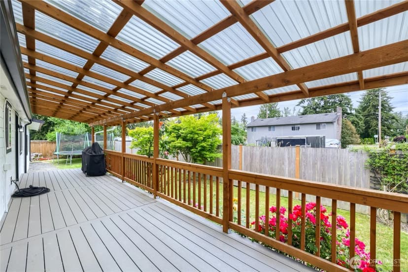 Property photo for 106 119th Street Se, Everett photo 25