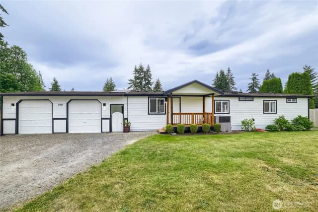 Property photo for 106 119th Street Se, Everett