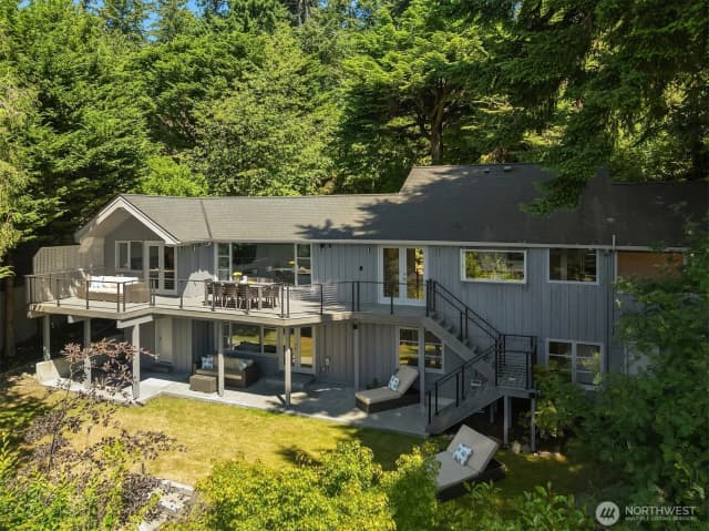 Property photo for 895 Nw Elford Drive, Seattle