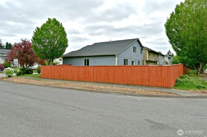 Property photo for 5721 208th St Ct E, Spanaway photo 33