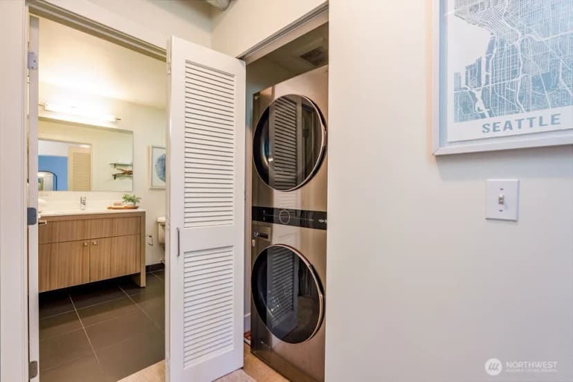 Property photo for 530 Broadway E #311, Seattle photo 14