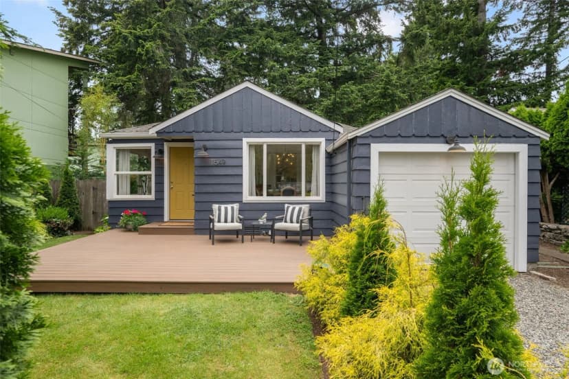 Property photo for 11549 8th Avenue Ne, Seattle photo 2