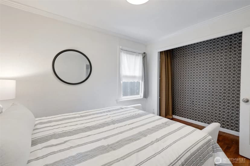 Property photo for 11549 8th Avenue Ne, Seattle photo 18