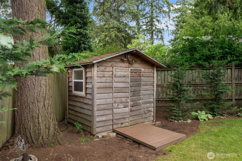 Property photo for 11549 8th Avenue Ne, Seattle photo 20