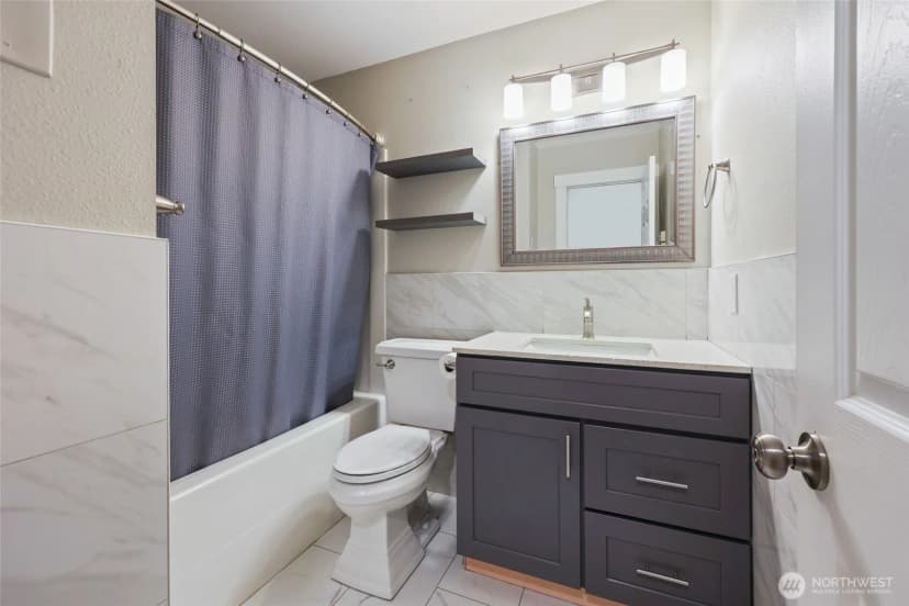 Property photo for 12902 210th Street E, Graham photo 32