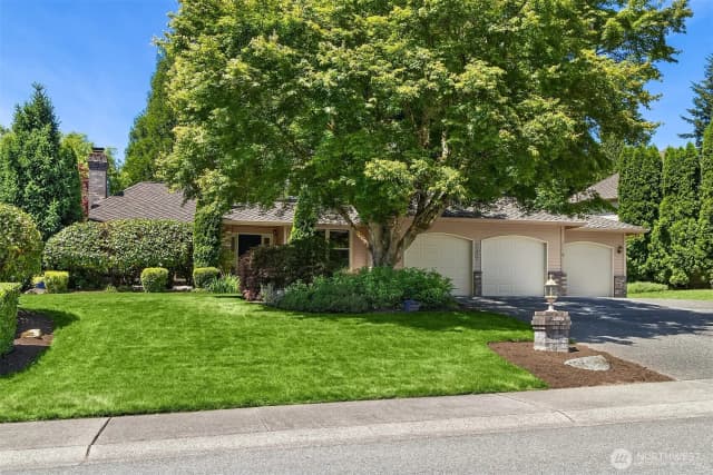 Property photo for 3031 235th Avenue Se, Sammamish photo 4