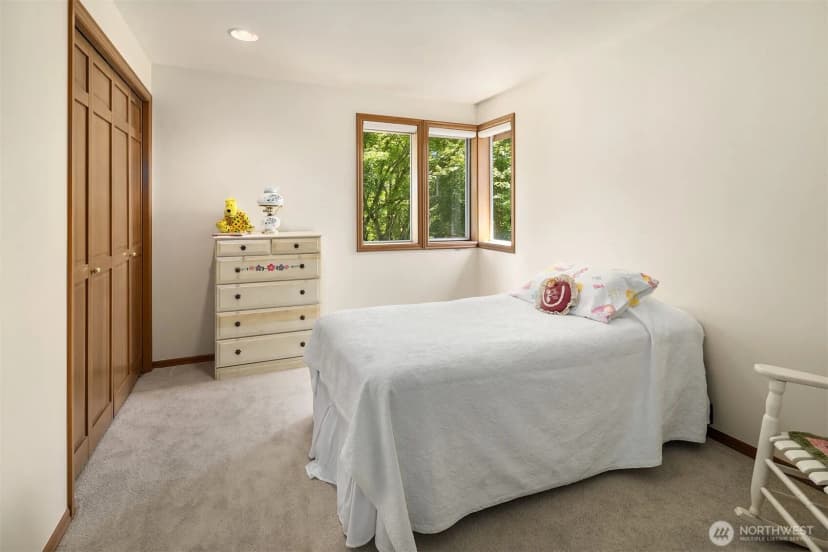 Property photo for 3031 235th Avenue Se, Sammamish photo 38