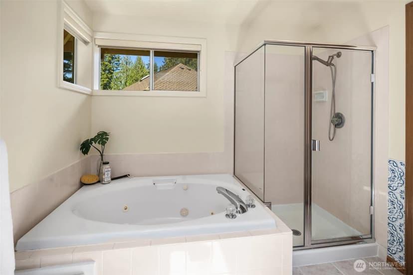 Property photo for 3031 235th Avenue Se, Sammamish photo 36