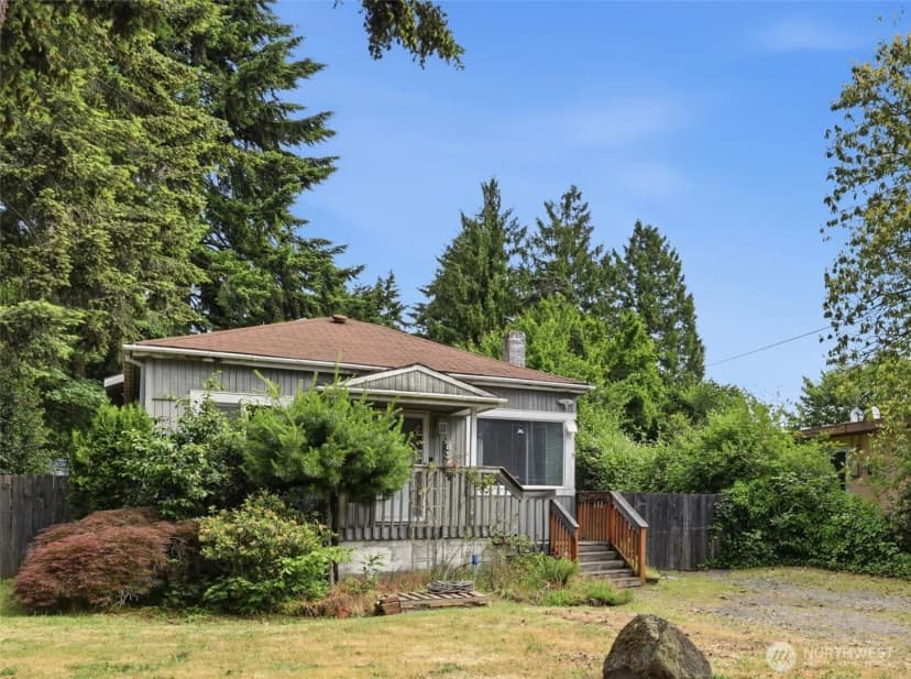 Property photo for 824 S 146th Street, Burien photo 33